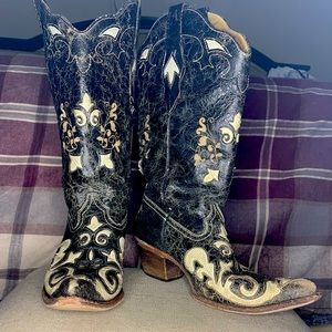 Brown, tan and white inlay, Corral Boots